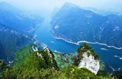 ���ﳤ����ɫ��չ����֤����